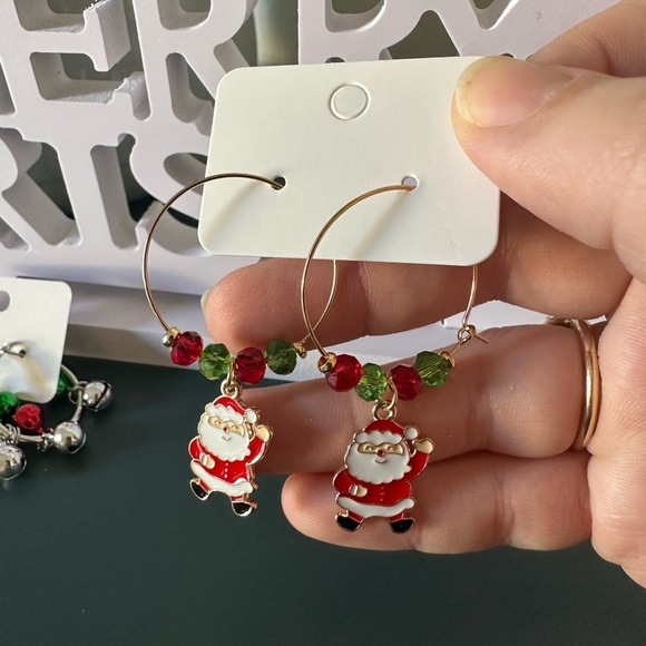 3pc Bundle - Christmas Earrings Sets(2) & Gift Labels #1 - Picture 3 of 5